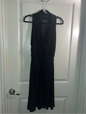 Jones New York Black Sleeveless Midi Dress with Center Knot